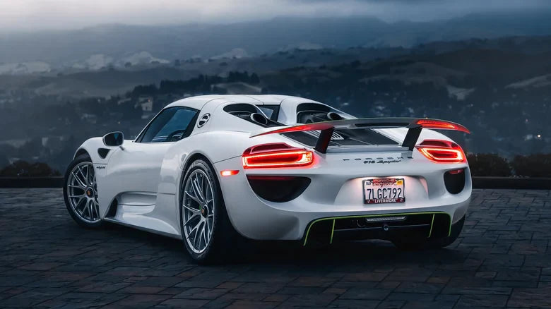 White Porsche 918 Spyder rear
